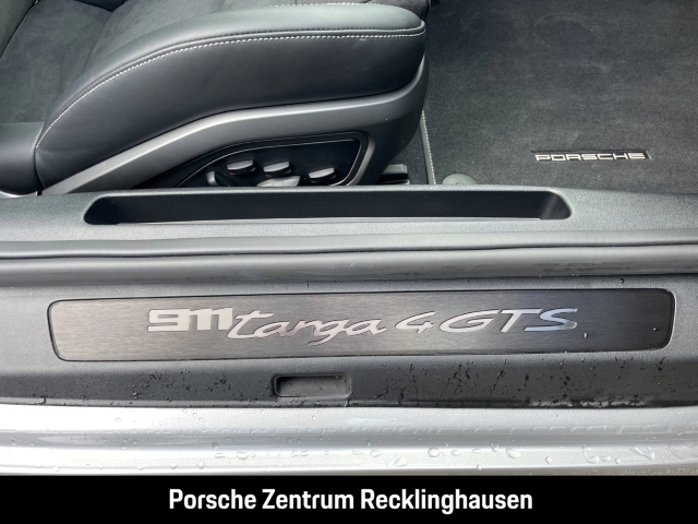 Porsche 992 911 Targa 4 GTS BOSE Surround View LED