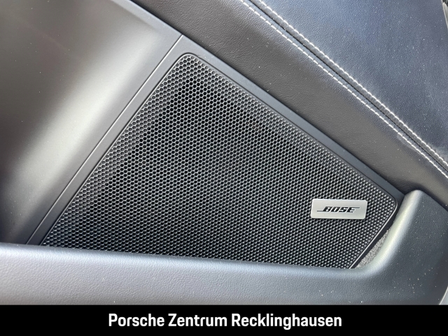 Porsche 992 911 Targa 4 GTS BOSE Surround View LED