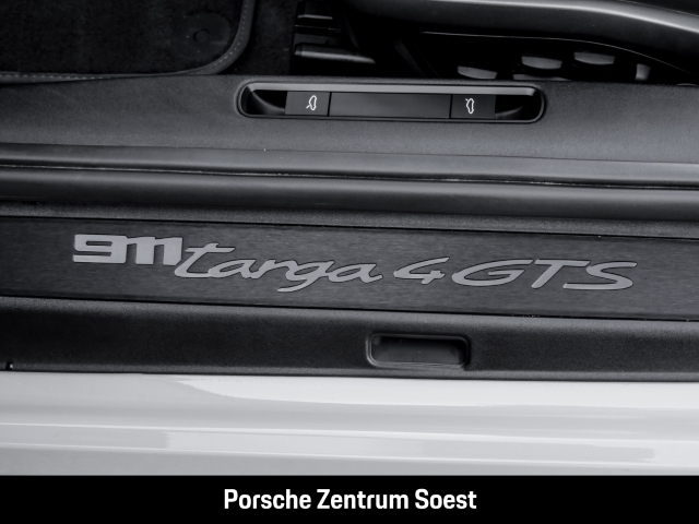 Porsche 992 Targa 4 GTS/LED-Matrix/Surround-View/BOSE