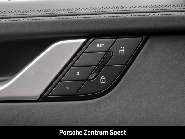Porsche 992 .2 Carrera Cabriolet/Sport-Chrono/Burmester
