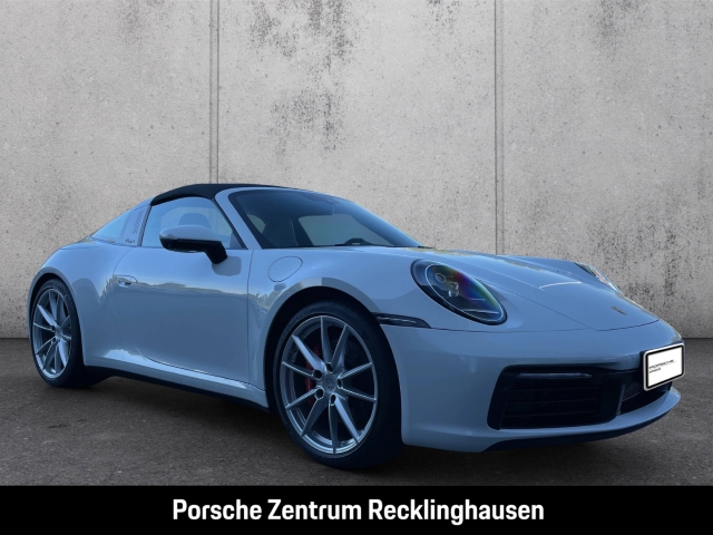 Porsche 992 911 Targa 4S Burmester Sportabgasanlage