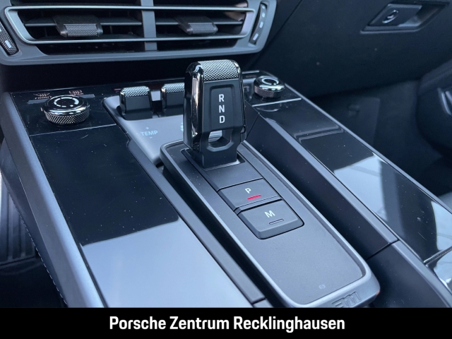 Porsche 992 911 Targa 4S Burmester Sportabgasanlage