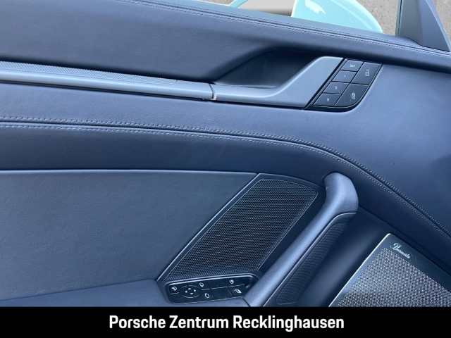 Porsche 992 911 Targa 4S Burmester Sportabgasanlage