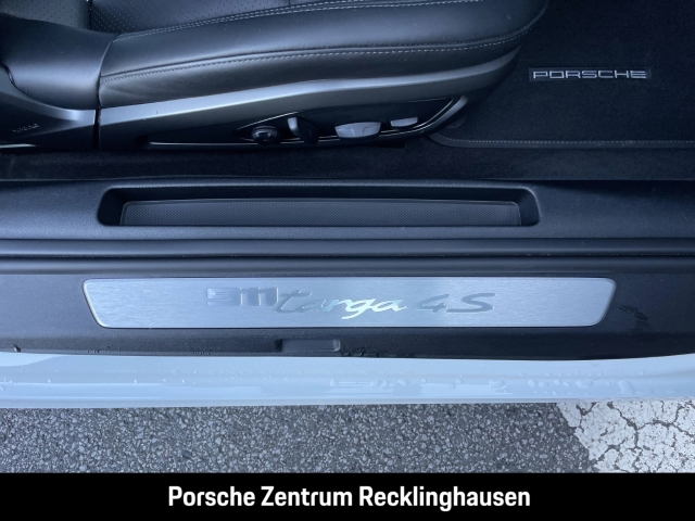 Porsche 992 911 Targa 4S Burmester Sportabgasanlage