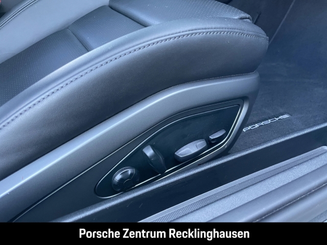 Porsche 992 911 Targa 4S Burmester Sportabgasanlage