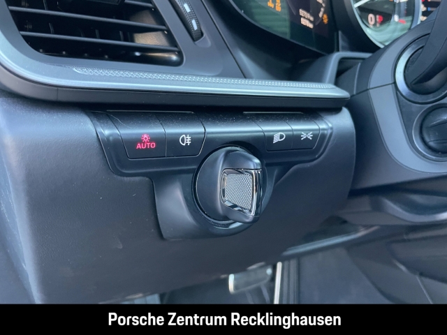 Porsche 992 911 Targa 4S Burmester Sportabgasanlage