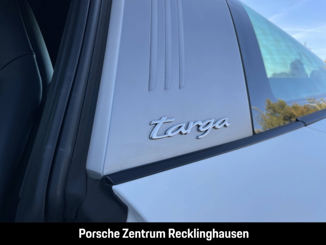 Porsche 992 911 Targa 4S Burmester Sportabgasanlage