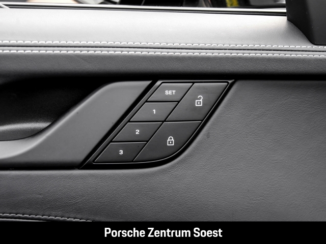 Porsche 992 Targa 4 GTS/PDCC/Sport-Chrono/Burmester