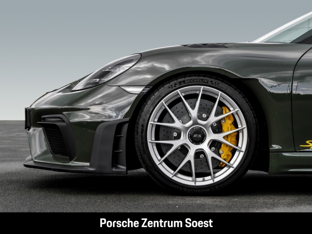Porsche 718 Spyder RS/schwarzoliv/Weissach/Keramik/BOSE