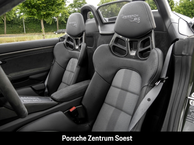 Porsche 718 Spyder RS/schwarzoliv/Weissach/Keramik/BOSE