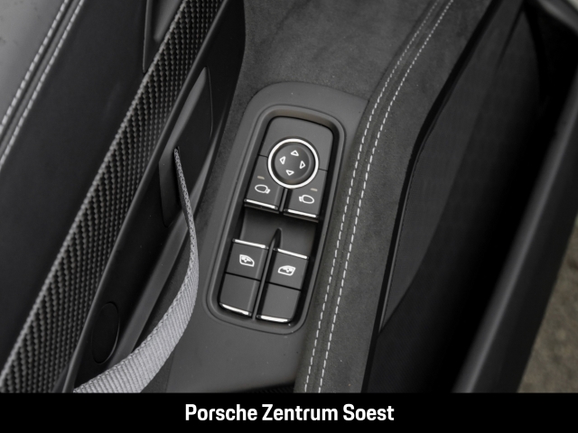 Porsche 718 Spyder RS/schwarzoliv/Weissach/Keramik/BOSE
