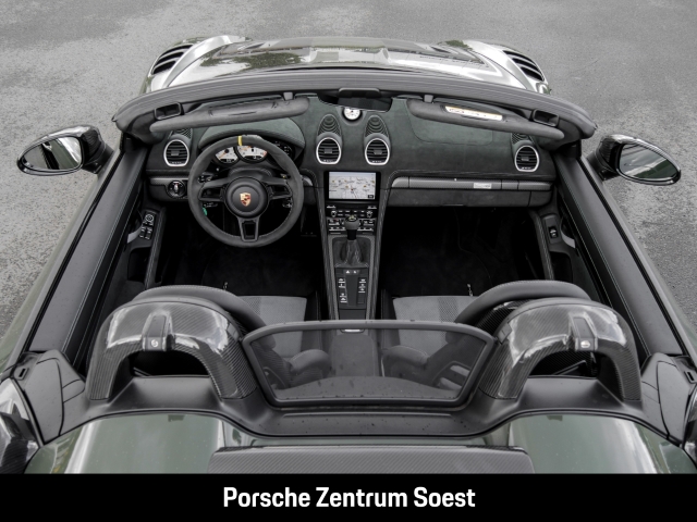 Porsche 718 Spyder RS/schwarzoliv/Weissach/Keramik/BOSE