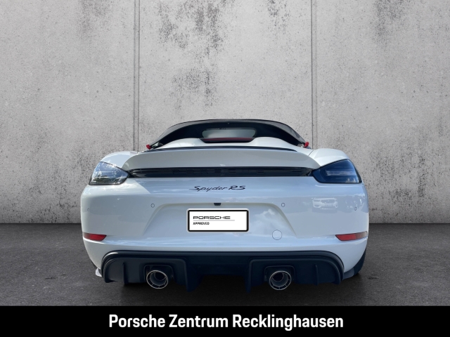 Porsche 718 Spyder RS Liftsystem-VA Weissach-Paket BOSE