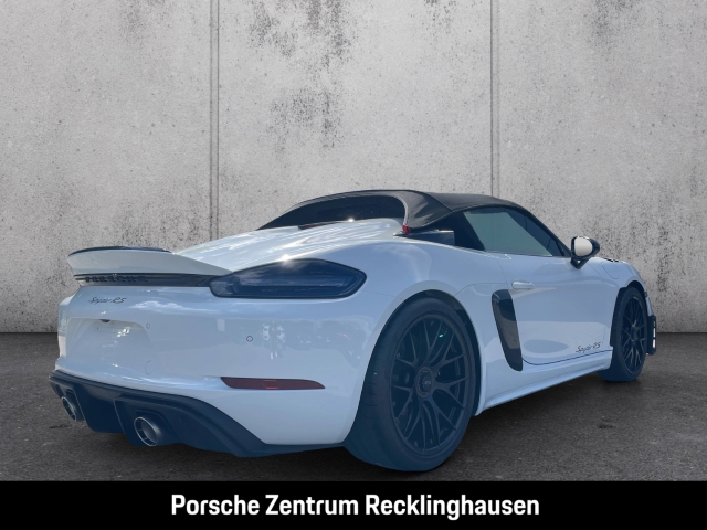 Porsche 718 Spyder RS Liftsystem-VA Weissach-Paket BOSE