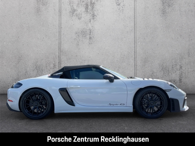 Porsche 718 Spyder RS Liftsystem-VA Weissach-Paket BOSE