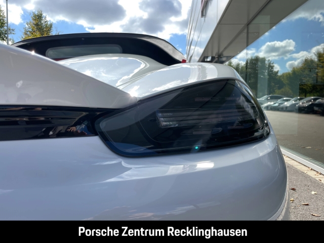 Porsche 718 Spyder RS Liftsystem-VA Weissach-Paket BOSE