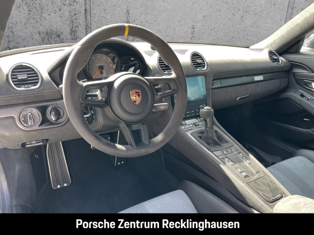 Porsche 718 Spyder RS Liftsystem-VA Weissach-Paket BOSE