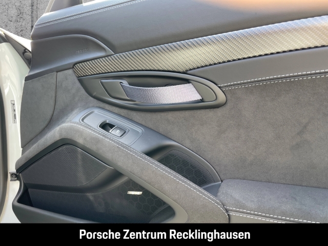 Porsche 718 Spyder RS Liftsystem-VA Weissach-Paket BOSE