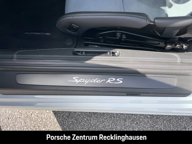 Porsche 718 Spyder RS Liftsystem-VA Weissach-Paket BOSE