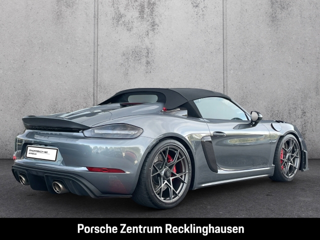 Porsche 718 Spyder RS Weissach-Paket Liftsystem-VA BOSE