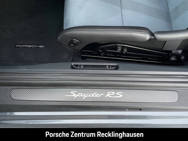 Porsche 718 Spyder RS Weissach-Paket Liftsystem-VA BOSE