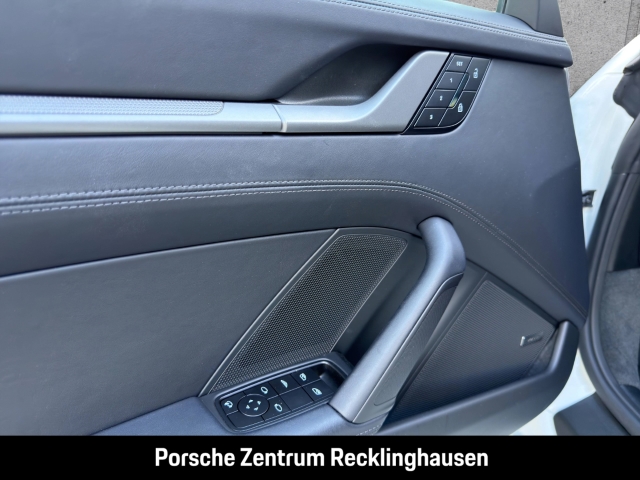 Porsche 992 911 Carrera Cabriolet Liftsystem-VA BOSE LED