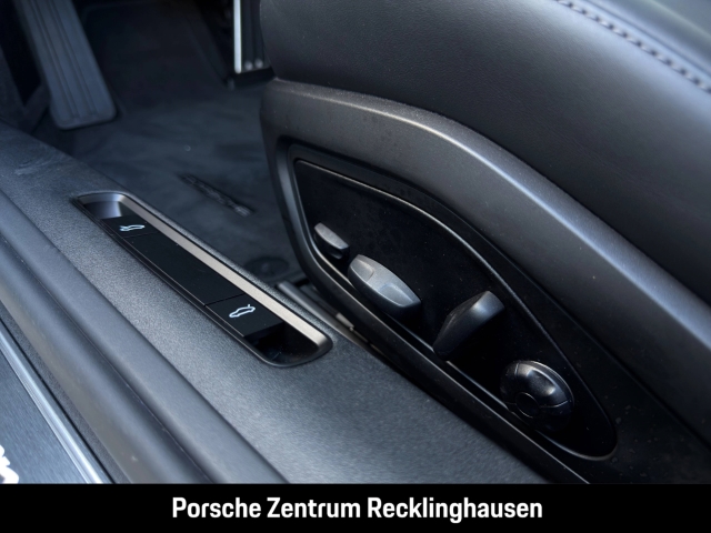 Porsche 992 911 Carrera Cabriolet Liftsystem-VA BOSE LED