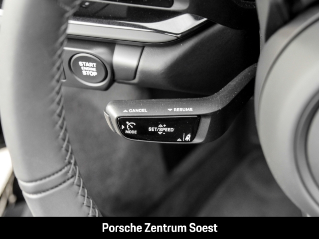 Porsche 992 Carrera Cabriolet/21-Zoll/Sport-Chrono/BOSE