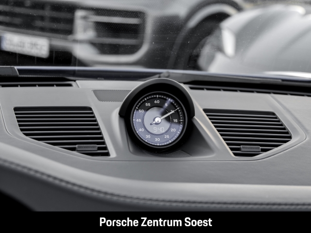 Porsche 992 .2 Carrera Cabriolet/Sport-Chrono/BOSE
