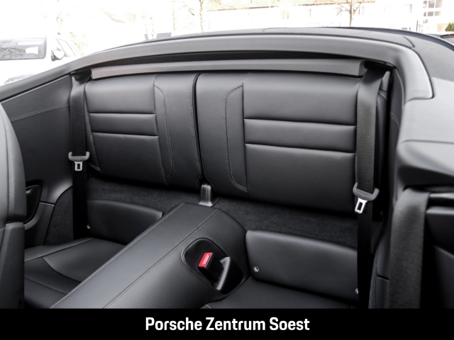 Porsche 992 .2 Carrera Cabriolet/Sport-Chrono/BOSE