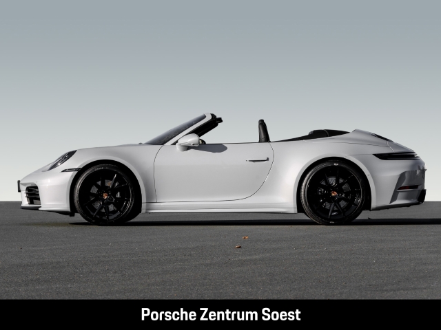 Porsche 992 Carrera Cabriolet/21-Zoll/Sport-Chrono/BOSE