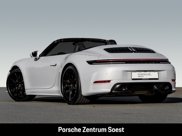 Porsche 992 Carrera Cabriolet/21-Zoll/Sport-Chrono/BOSE