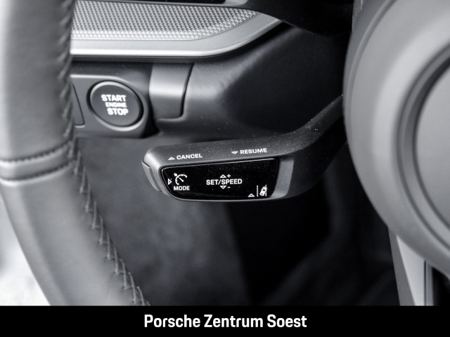 Porsche 992 Carrera Cabriolet/21-Zoll/Sport-Chrono/BOSE