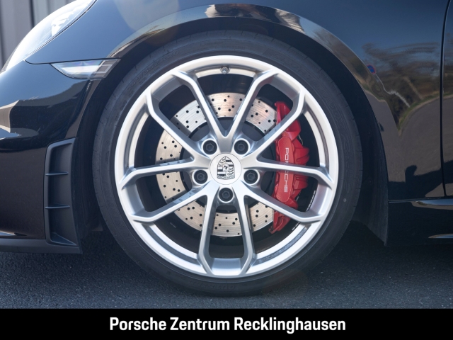Porsche 718 Spyder Sport Chrono Sportabgasanlage LED