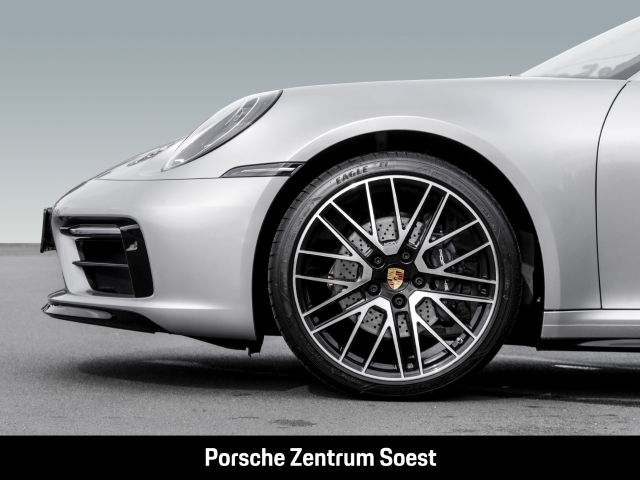 Porsche 911 Carrera Cabriolet/Sport-Chrono/Burmester