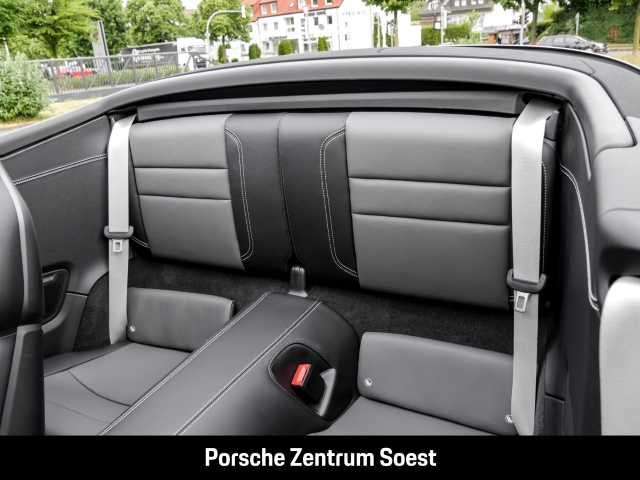 Porsche 911 Carrera Cabriolet/Sport-Chrono/Burmester