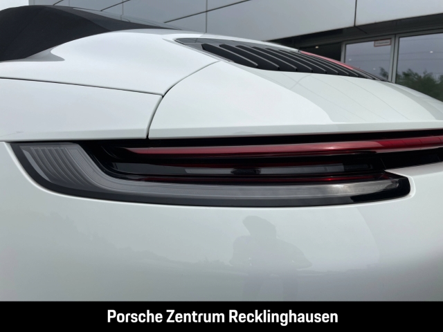 Porsche 992 911 Carrera Cabrio InnoDrive Sportabgas BOSE