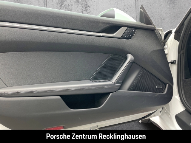 Porsche 992 911 Carrera Cabrio InnoDrive Sportabgas BOSE