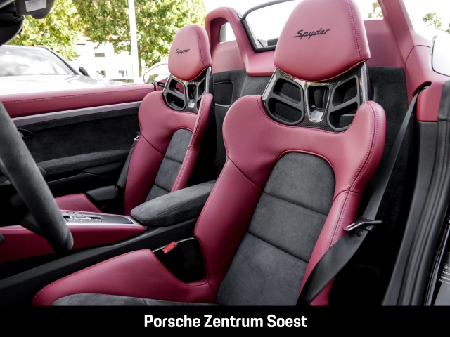 Porsche 718 Spyder Boxster/Bose/Parkassistent hinten