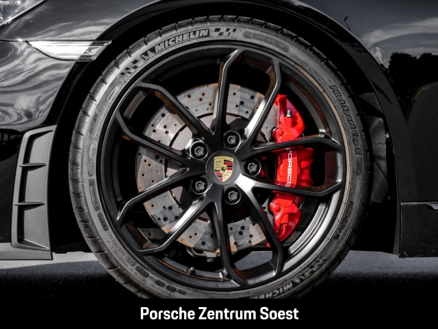 Porsche 718 Spyder Boxster/Bose/Parkassistent hinten