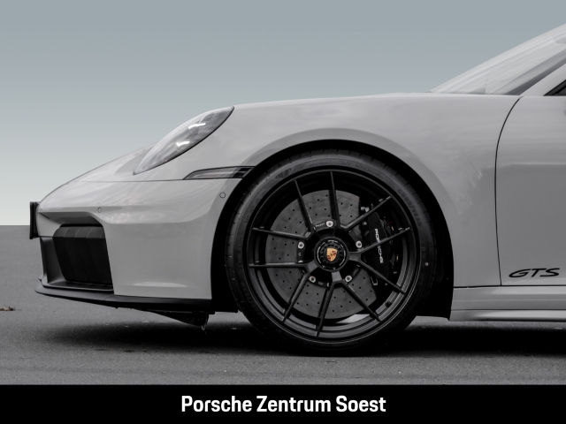 Porsche 992 Carrera 4 GTS Cabriolet/PCCB/Burmester