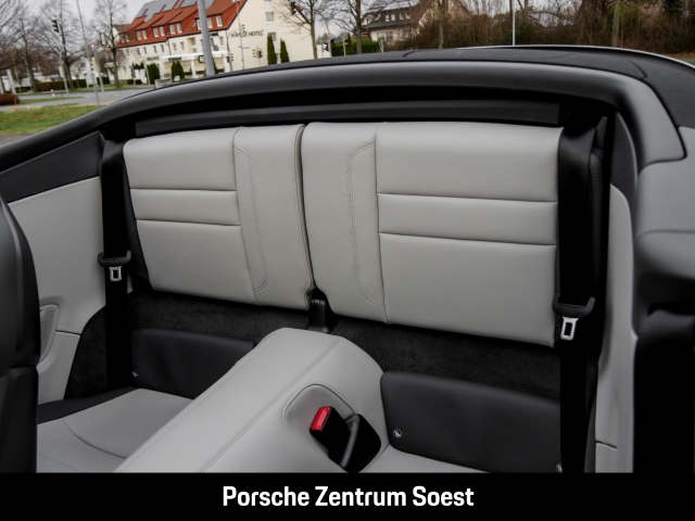 Porsche 992 Carrera 4 GTS Cabriolet/PCCB/Burmester