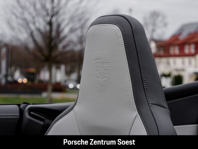 Porsche 992 Carrera 4 GTS Cabriolet/PCCB/Burmester