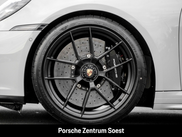 Porsche 992 Carrera 4 GTS Cabriolet/PCCB/Burmester