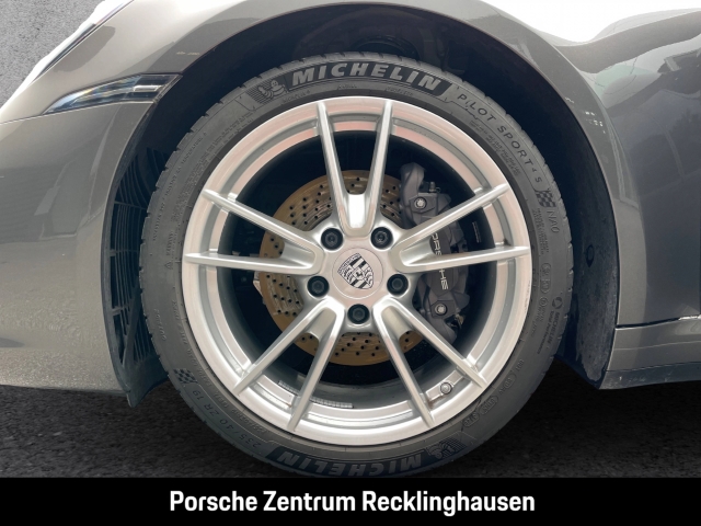 Porsche 992 911 Carrera 4 Cabriolet Nachtsicht PDLS+