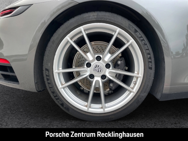 Porsche 992 911 Carrera 4 Cabriolet Nachtsicht PDLS+