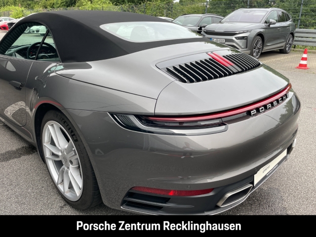 Porsche 992 911 Carrera 4 Cabriolet Nachtsicht PDLS+