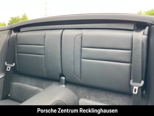 Porsche 992 911 Carrera 4 Cabriolet Nachtsicht PDLS+