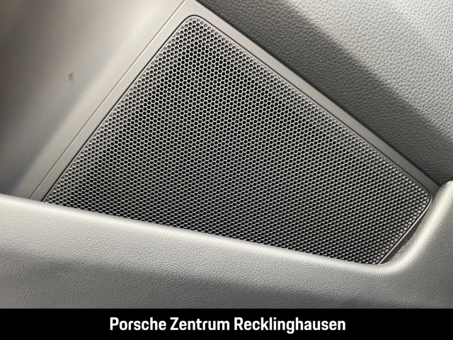 Porsche 992 911 Carrera 4 Cabriolet Nachtsicht PDLS+