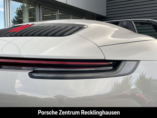 Porsche 992 911 Carrera S Cabrio InnoDrive Sportabgas BOSE